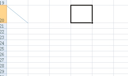 excel表格怎么把一个表格分成两个三角形(表格分三个三角形怎么弄)